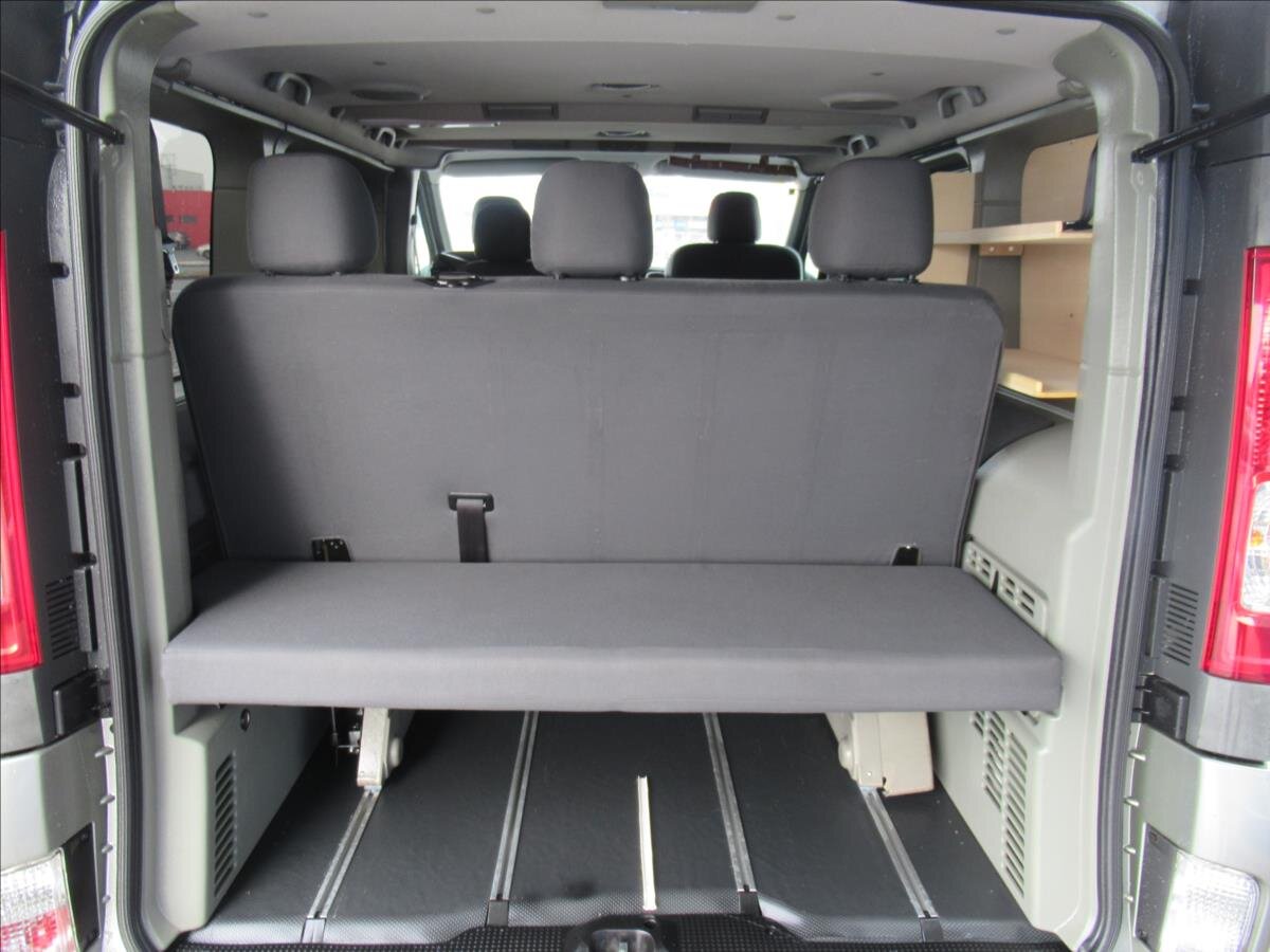 Opel Vivaro Ostatní 2,5 l 84 kw