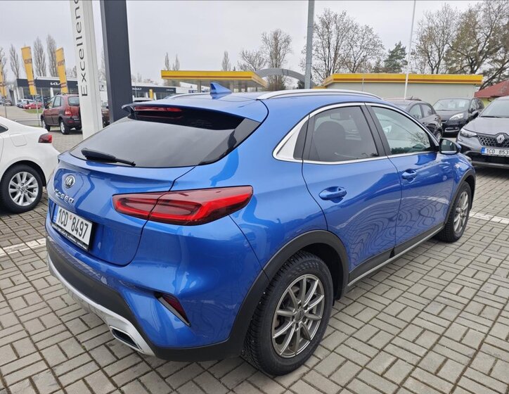 KIA XCeed SUV / Terénní 1,5 l 118 kw
