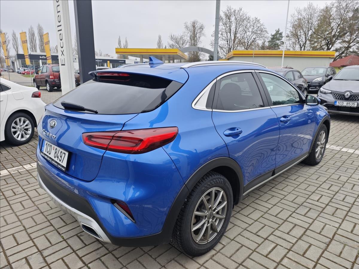 KIA XCeed SUV / Terénní 1,5 l 118 kw