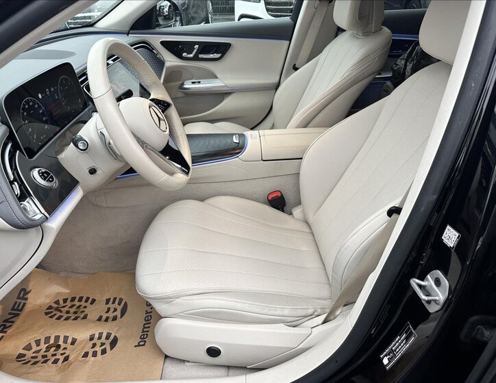 Mercedes-Benz Třídy E 10