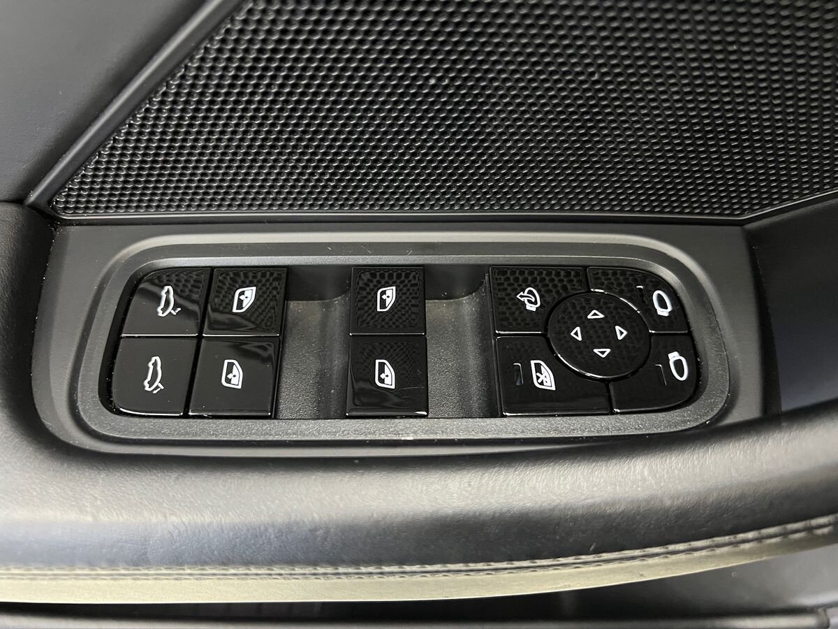 Porsche Panamera Liftback 4,0 l 310 kw