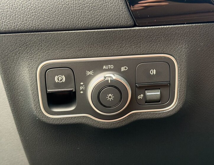 Mercedes-Benz GLA SUV / Terénní 2,0 l 110 kw