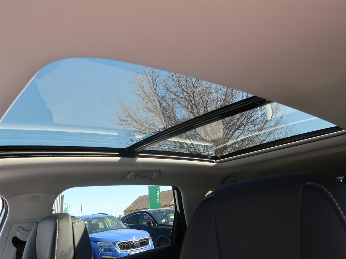 Dongfeng U-Tour MPV 1,5 l 130 kw