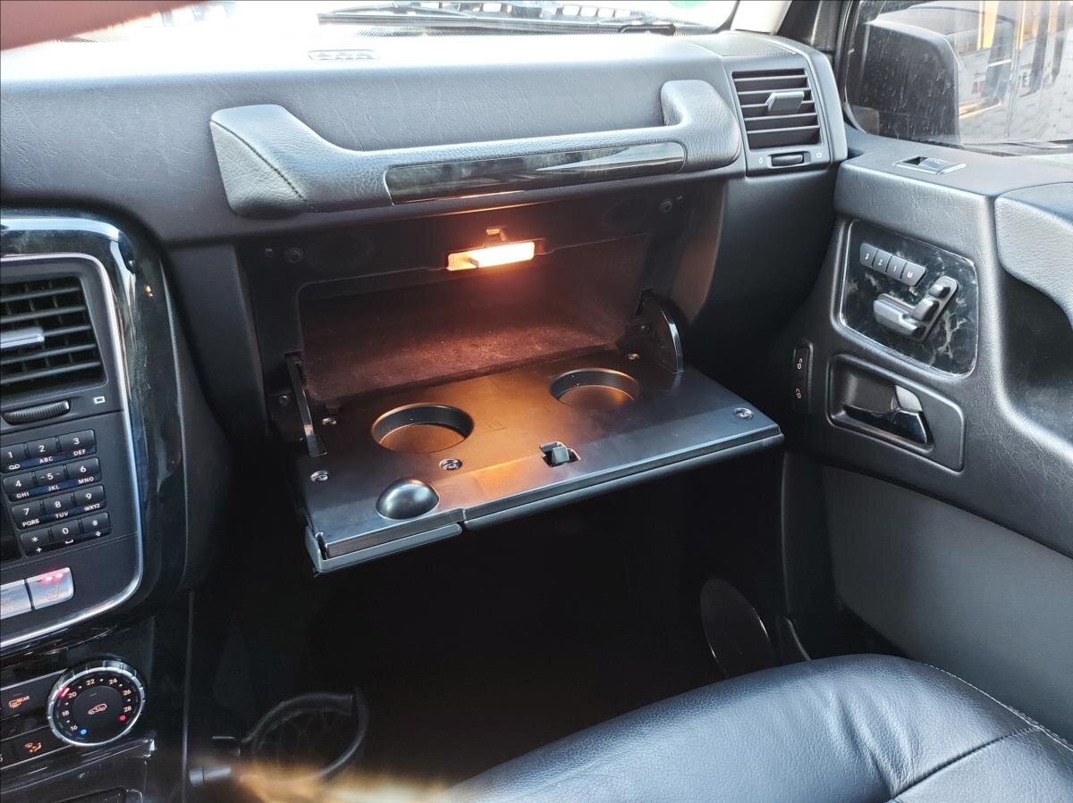 Mercedes-Benz Třídy G SUV / Terénní 3,0 l 155 kw