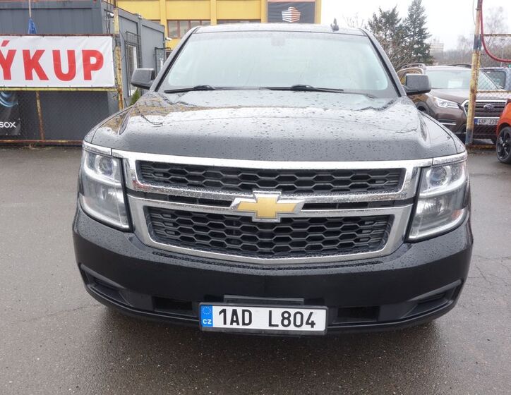 Chevrolet Tahoe 2