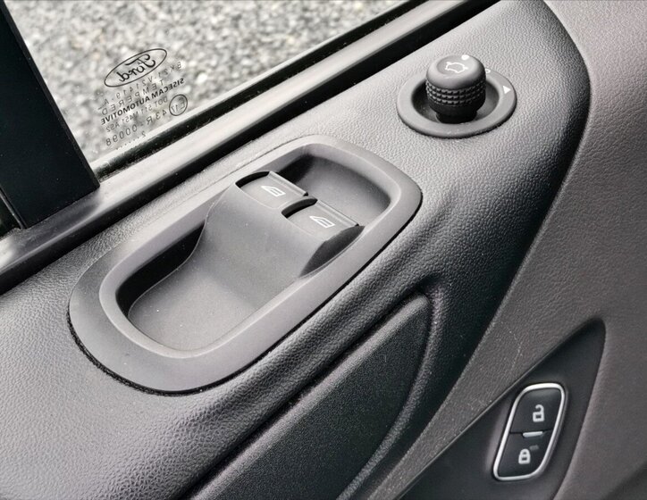 Ford Transit Custom Ostatní 2,0 l 96 kw