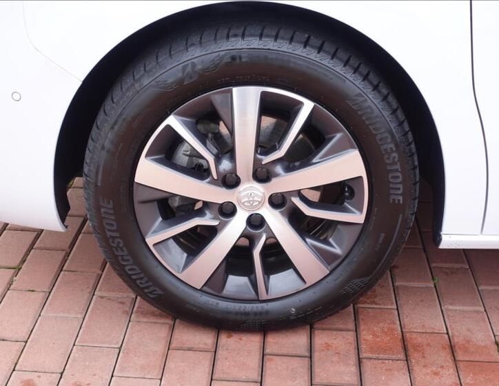 Toyota ProAce Verso 7