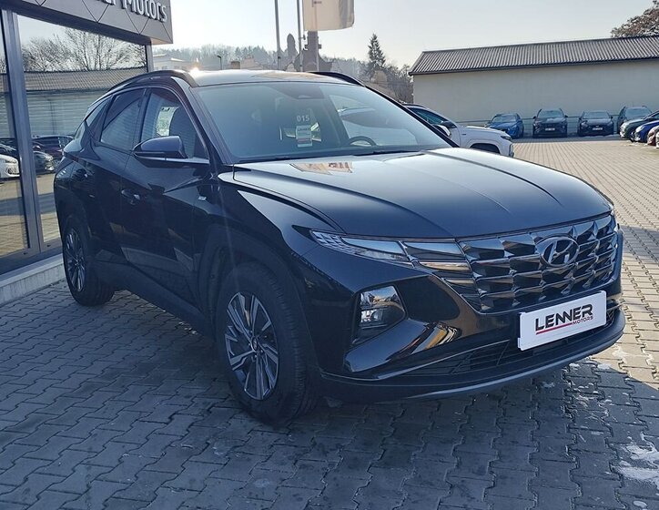 Hyundai Tucson SUV 1,6 l 110 kw