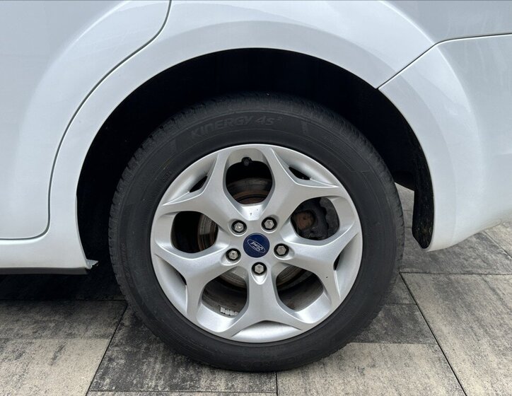 Ford Focus Hatchback 1,6 l 74 kw