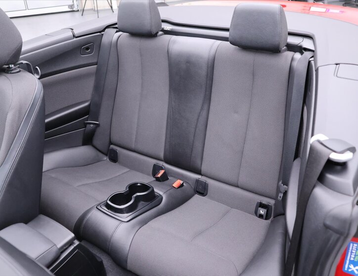 BMW Řada 2 Kabriolet 2,0 l 135 kw