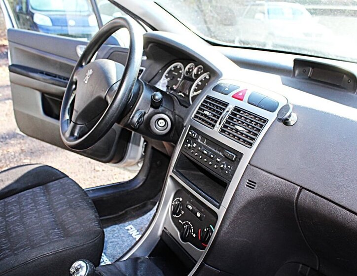 Peugeot 307 Hatchback 2,0 l 66 kw