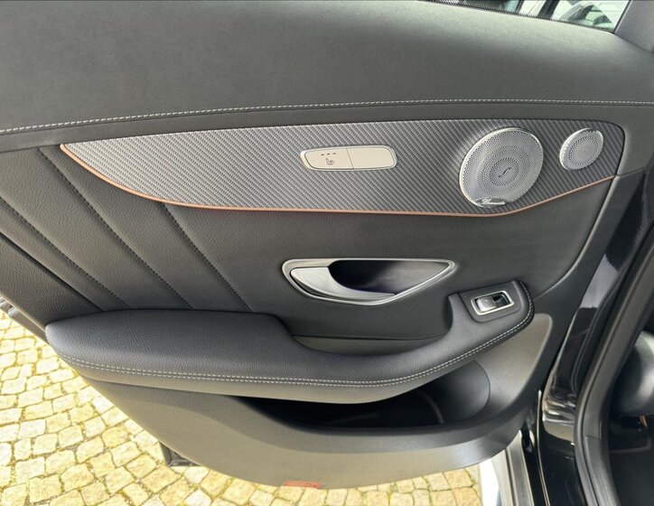 Mercedes-Benz EQC 25