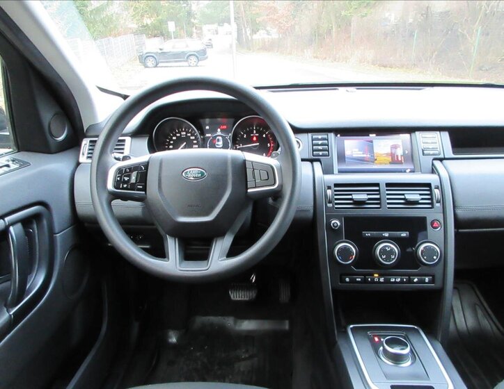 Land Rover Discovery Sport SUV 2,0 l 110 kw
