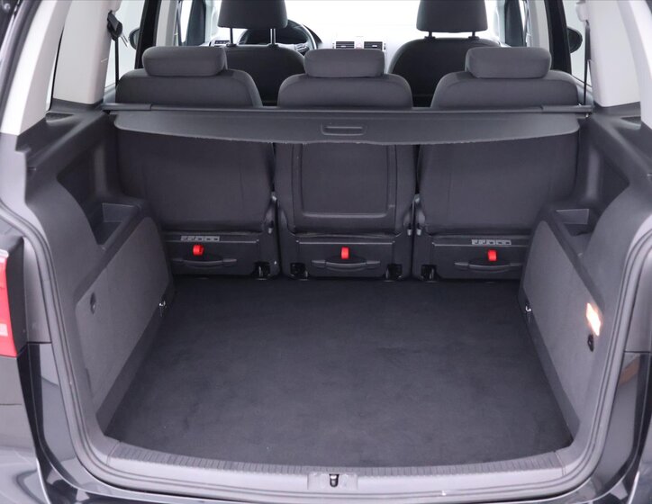 Volkswagen Touran MPV 1,4 l 103 kw