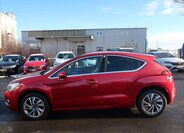 DS Automobiles DS4 6