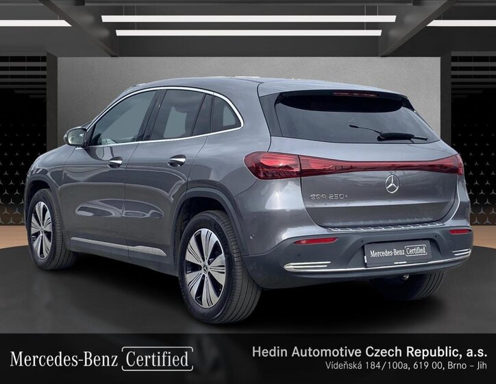 Mercedes-Benz EQA SUV / Terénní 0,0 140 kw