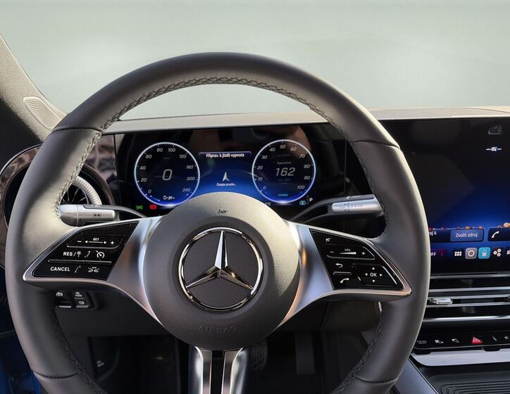 Mercedes-Benz CLA 10