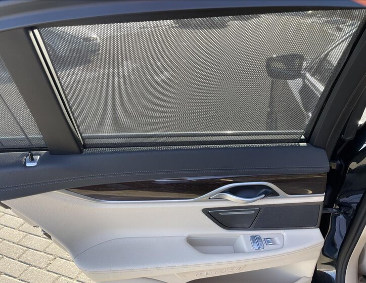 BMW Řada 7 Sedan 3,0 l 210 kw