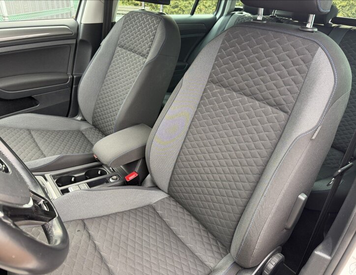 Volkswagen Golf Kombi 999,0 81 kw