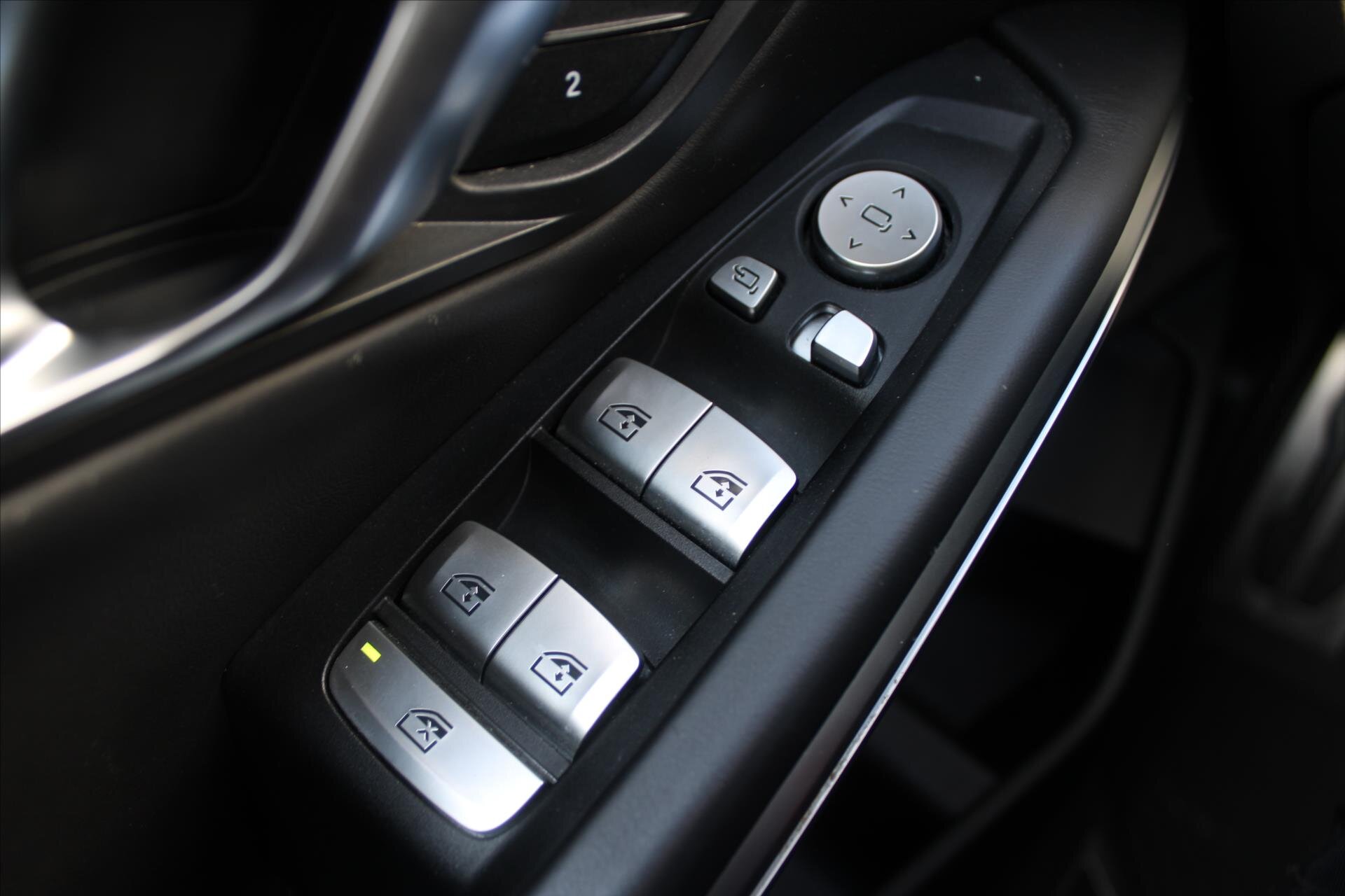 BMW M3 Sedan / Limuzína 3,0 l 375 kw