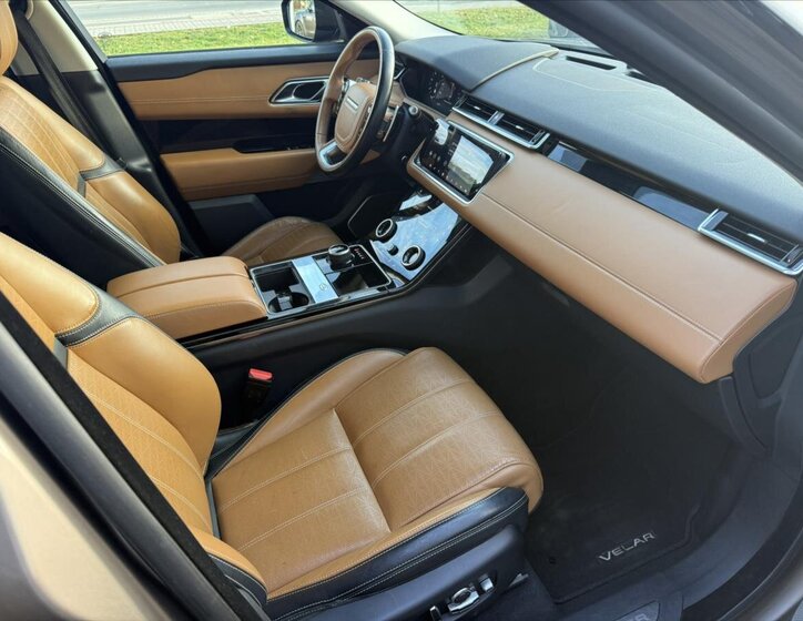 Land Rover Range Rover Velar 21