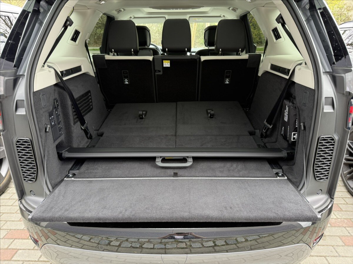 Land Rover Discovery SUV / Terénní 3,0 l 257 kw