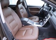Volvo XC70 Kombi 2,4 l 133 kw