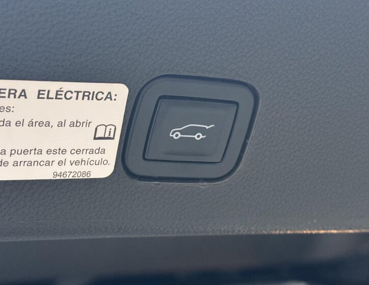 Cadillac SRX SUV 3,0 l 198 kw