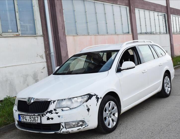 Škoda Superb 1