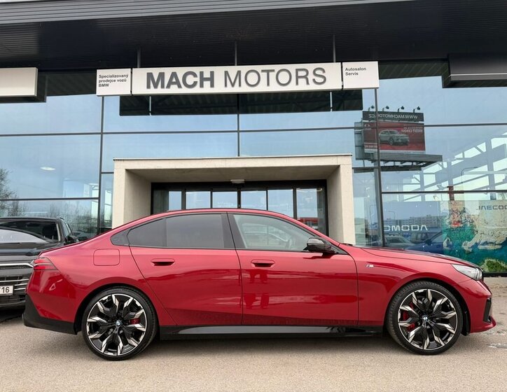 BMW Řada 5 Sedan / Limuzína 3,0 l 210 kw
