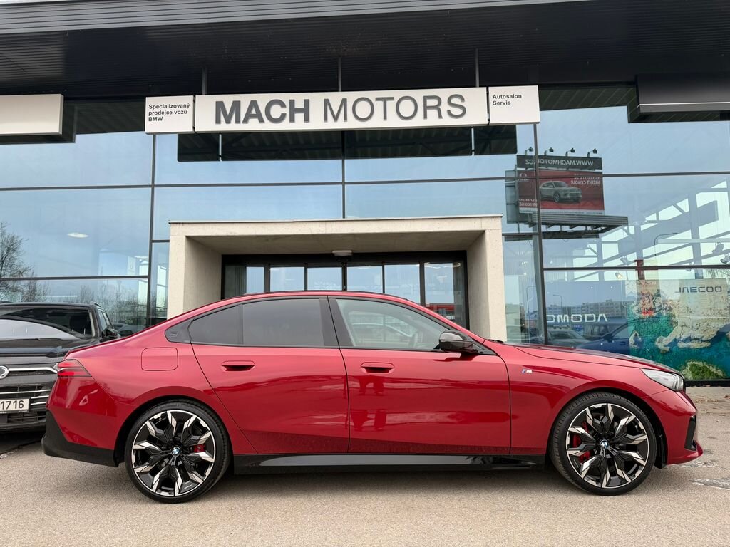 BMW Řada 5 Sedan / Limuzína 3,0 l 210 kw