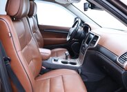 Jeep Grand Cherokee 12
