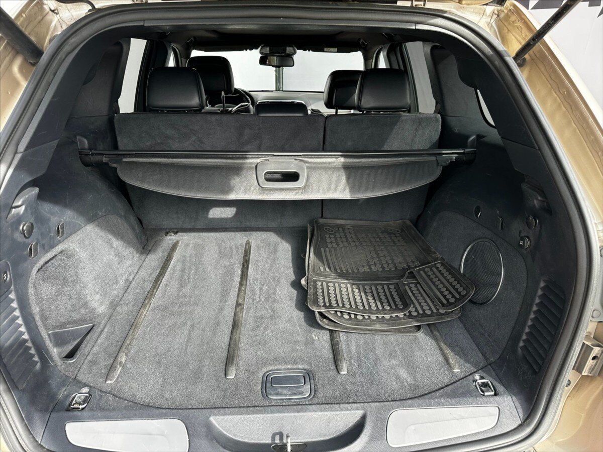 Jeep Grand Cherokee Kombi 3,0 l 184 kw