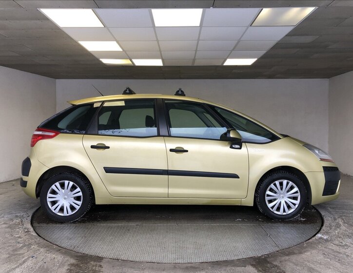 Citroën C4 Picasso 8