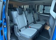 Volkswagen Caravelle 38