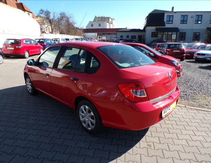 Renault Thalia Sedan / Limuzína 1,1 l 55 kw