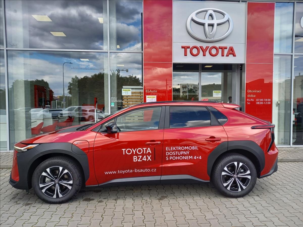 Toyota bZ4X SUV / Terénní 0,0 160 kw
