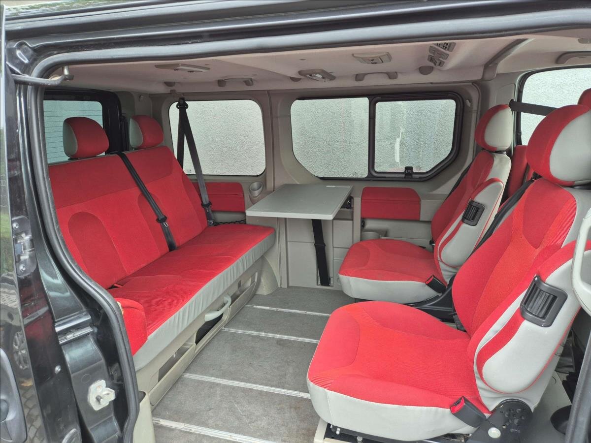 Opel Vivaro VAN-Minibus 2,0 l 84 kw