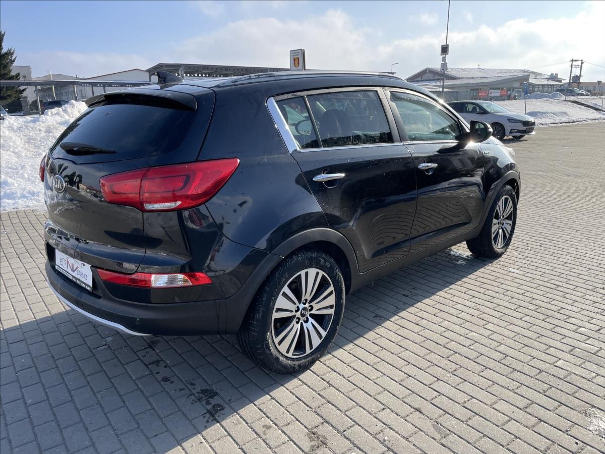 KIA Sportage SUV 2,0 l 135 kw
