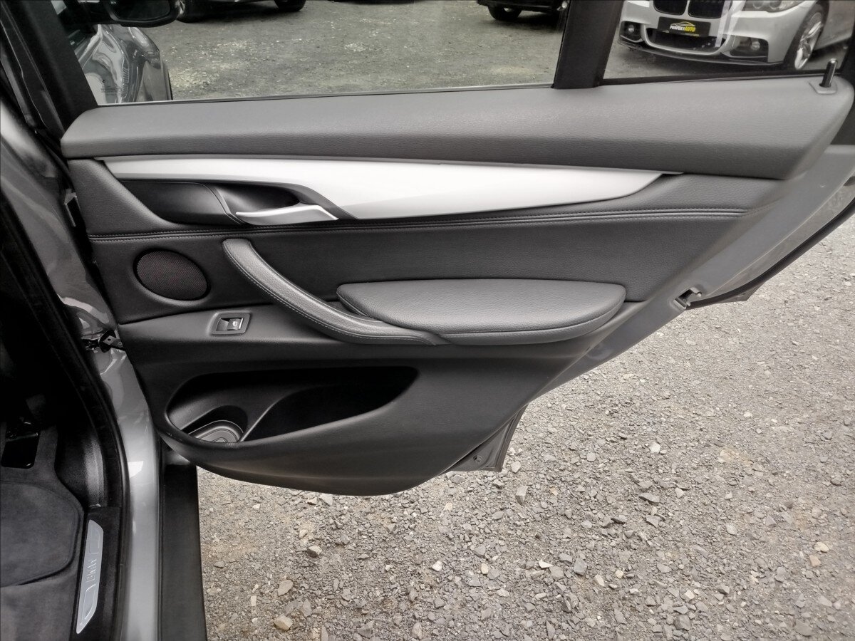 BMW X5 SUV / Terénní 3,0 l 190 kw