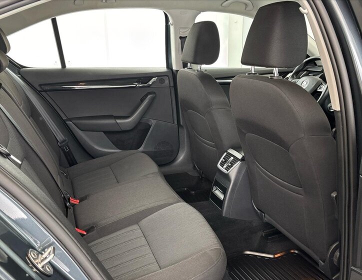 Škoda Octavia Liftback 1,6 l 85 kw