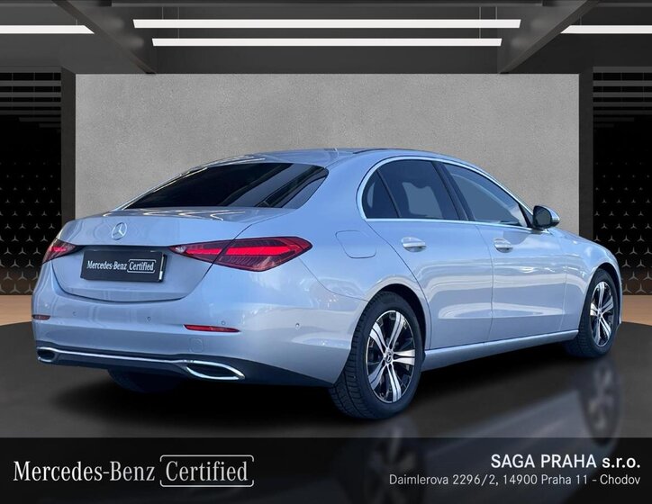 Mercedes-Benz Třídy C Sedan 1,5 l 150 kw