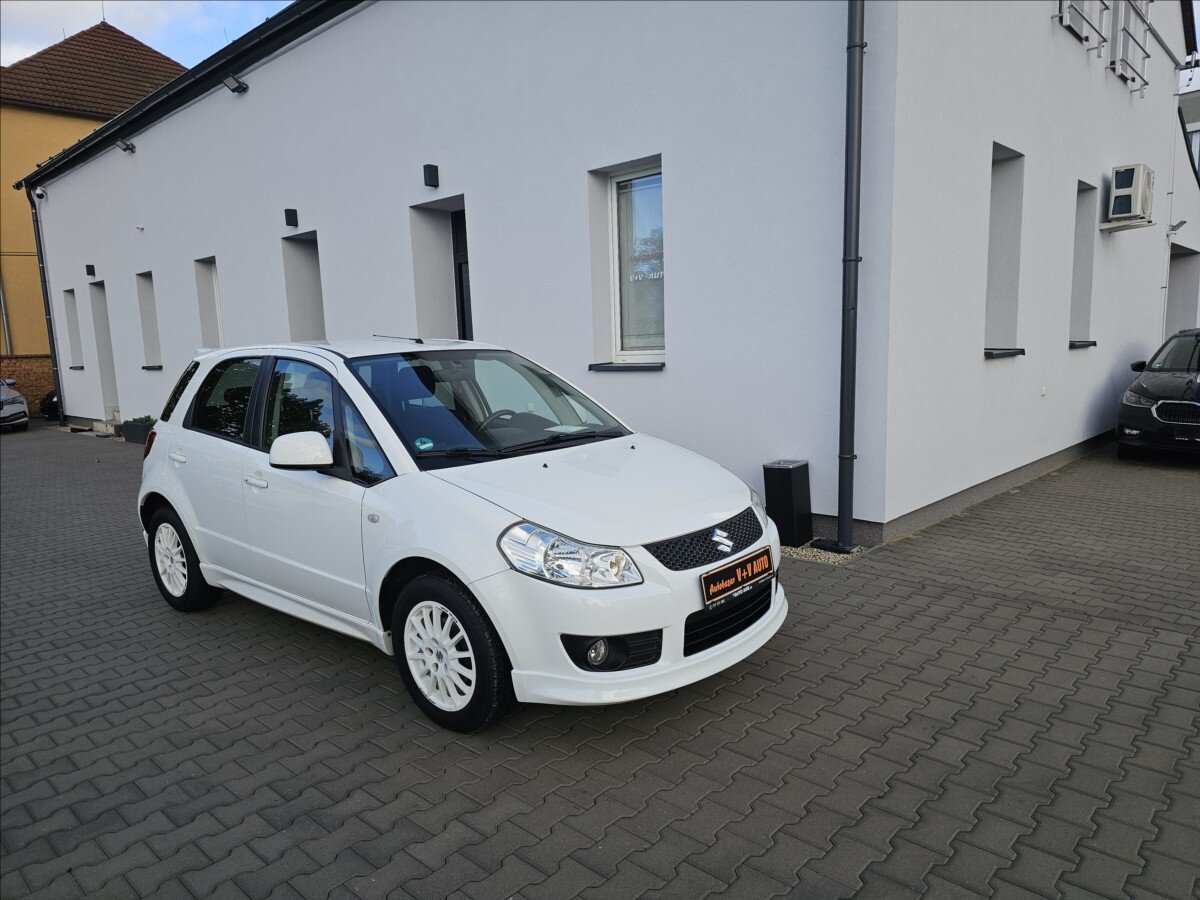 Suzuki SX4 Hatchback 1,6 l 79 kw