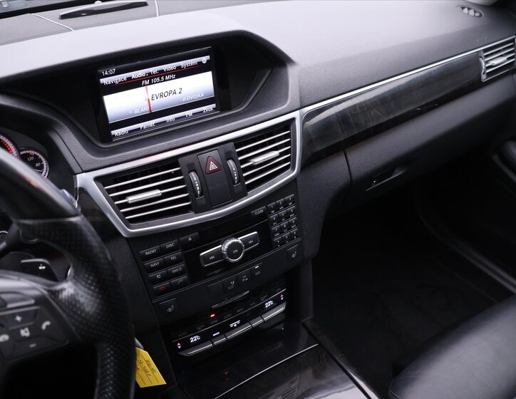 Mercedes-Benz Třídy E Kombi 3,0 l 195 kw