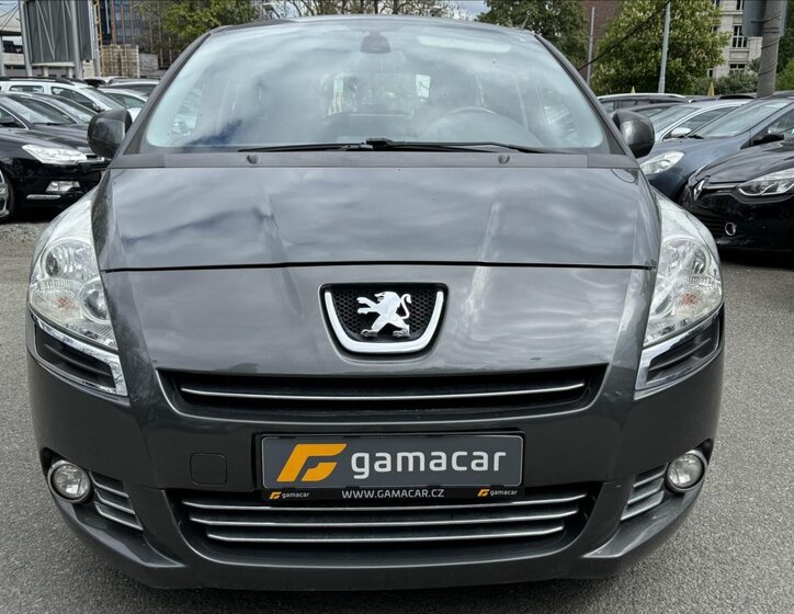 Peugeot 5008 Kombi 2,0 l 110 kw