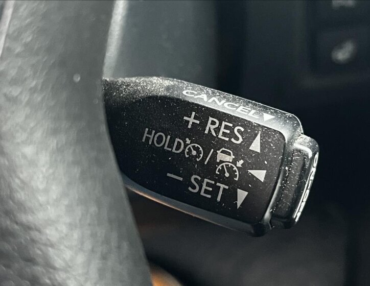 Toyota Land Cruiser 17