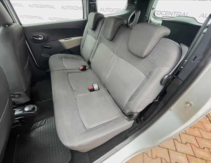 Dacia Lodgy MPV 1,5 l 66 kw