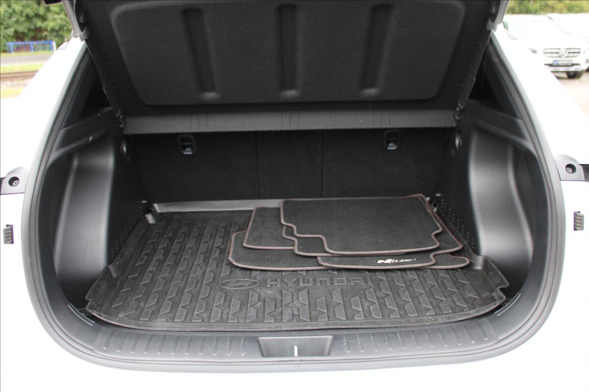 Hyundai Kona SUV / Terénní 1,6 l 145 kw