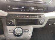 Peugeot Traveller 26