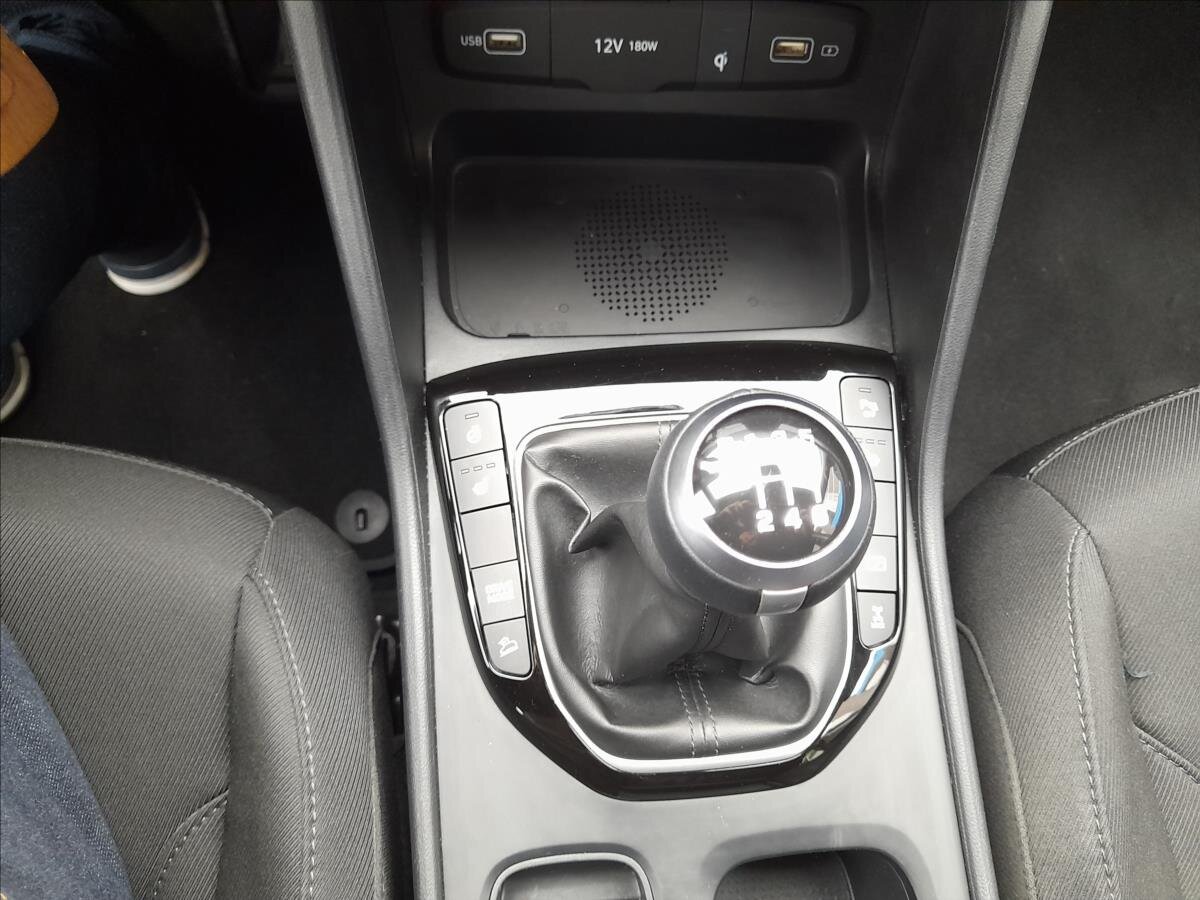 Hyundai Tucson SUV 1,6 l 110 kw